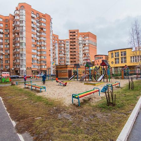 Комфортная Двухкомнатная Квартира Возле Метро Академгородок كييف المظهر الخارجي الصورة